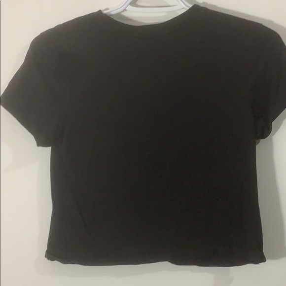 Crop top - Picture 2 of 2